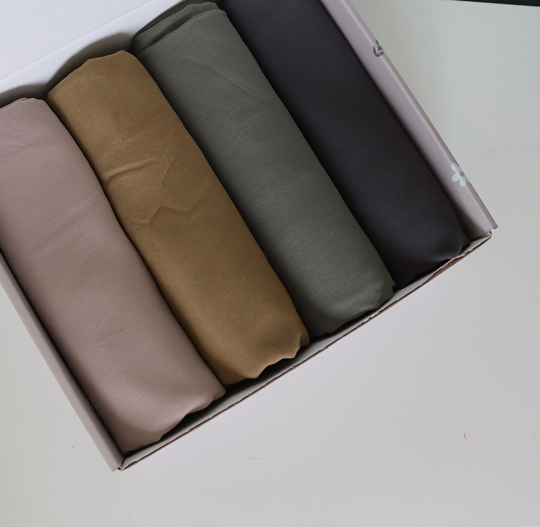 Hijab Box / Green Georgettes