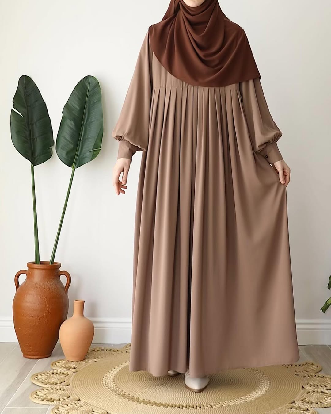 Noora Nursing-Friendly Pleated Abaya – Mink