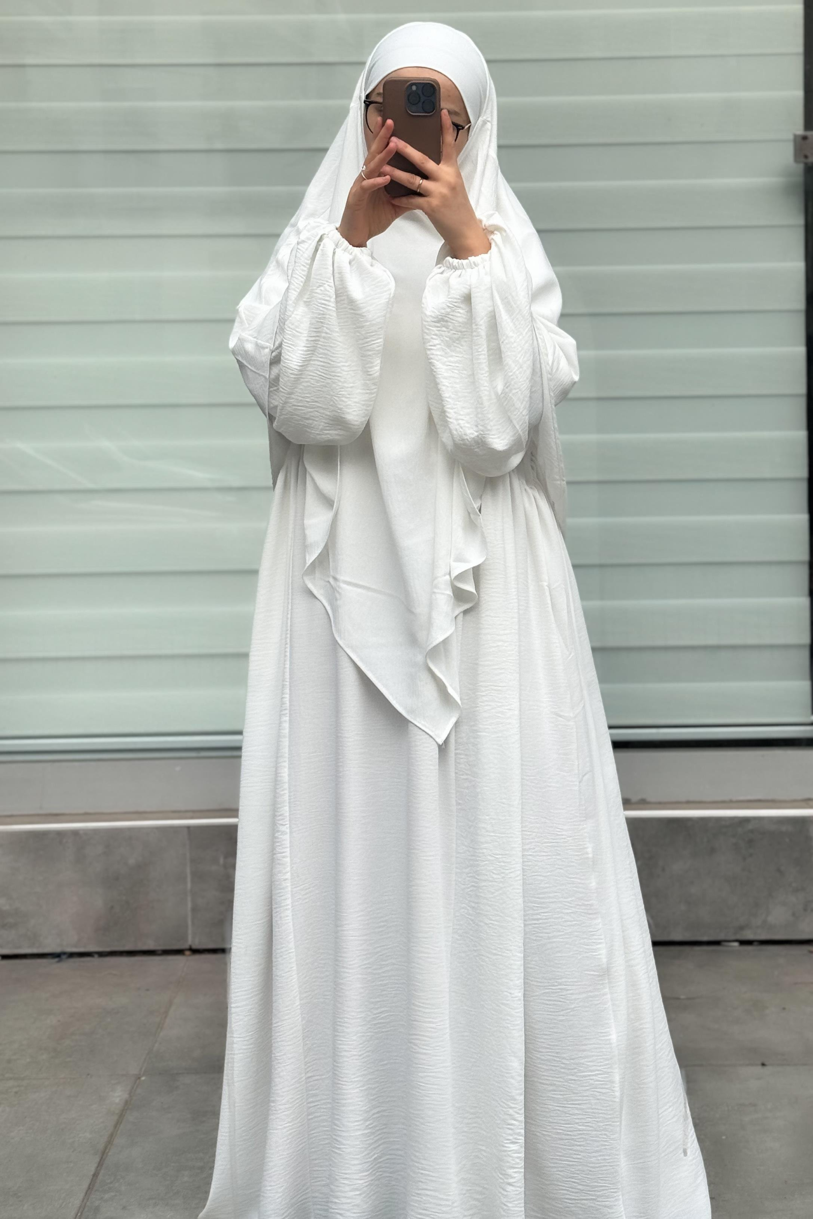 Modest Abaya with Khimar Set – Perfect for Umrah & Hajj