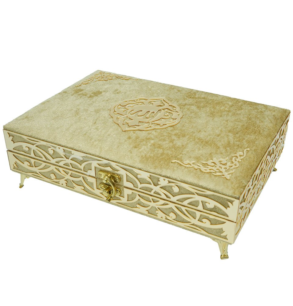 Holy Quran Gift Set for Women - With Hijab & Tesbih Gold