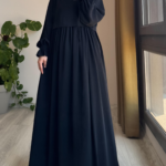 Azalea Abaya in black 1