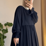 Azalea Abaya in black 1