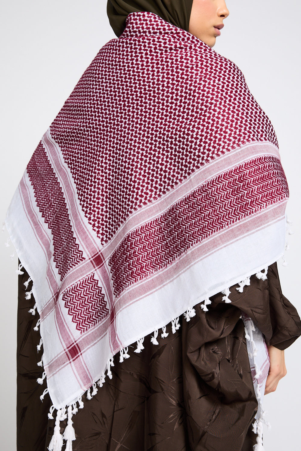 Classic Keffiyeh Scarf – Red & White 4