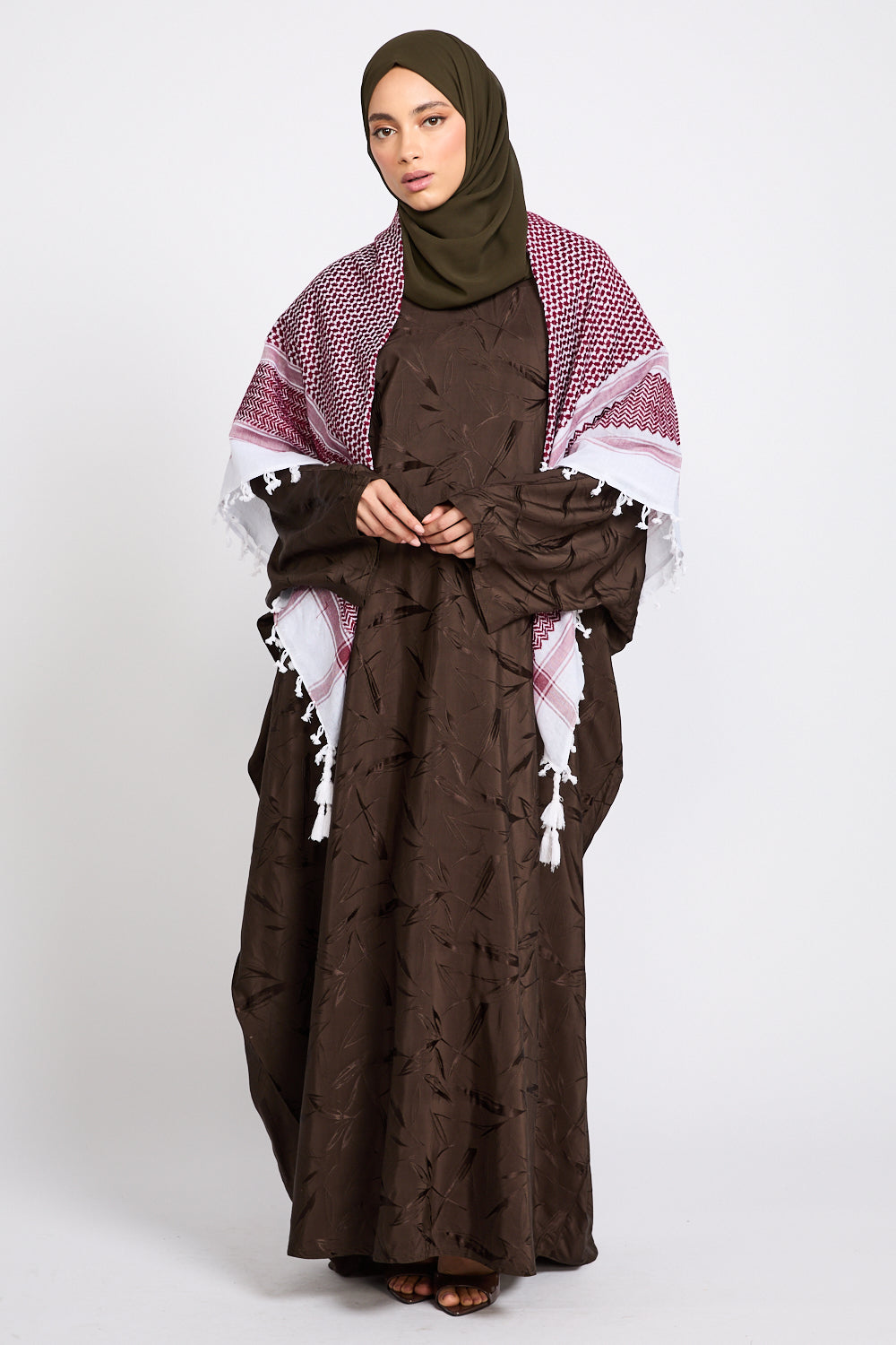 Classic Keffiyeh Scarf – Red & White 3