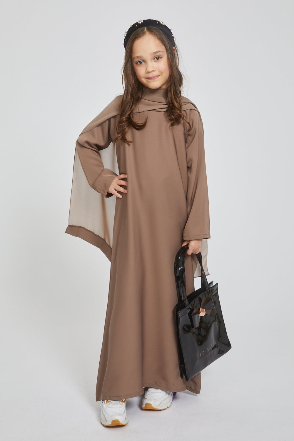 Girls’ Plain Closed Abaya 1