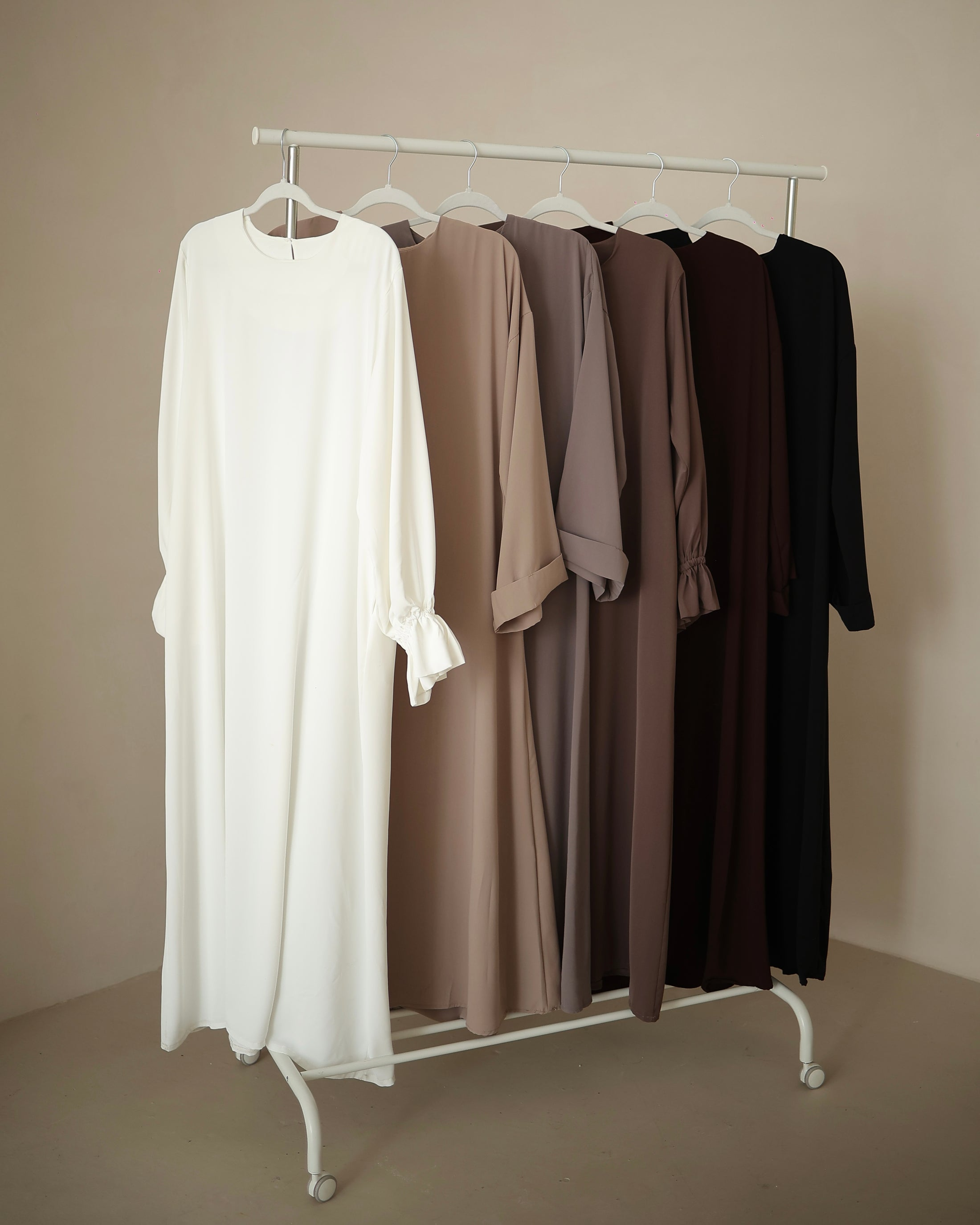 Romanic-Abaya-moon-3