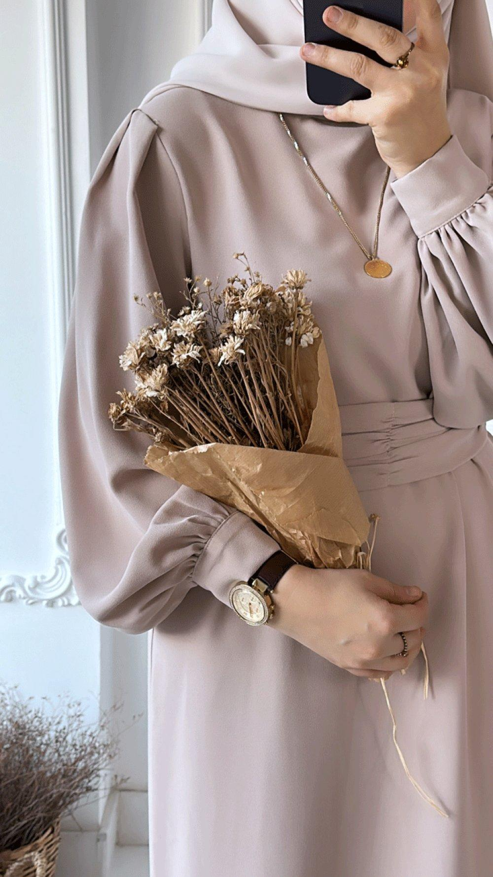The Balloon Sleeve Belted Dress – Mink