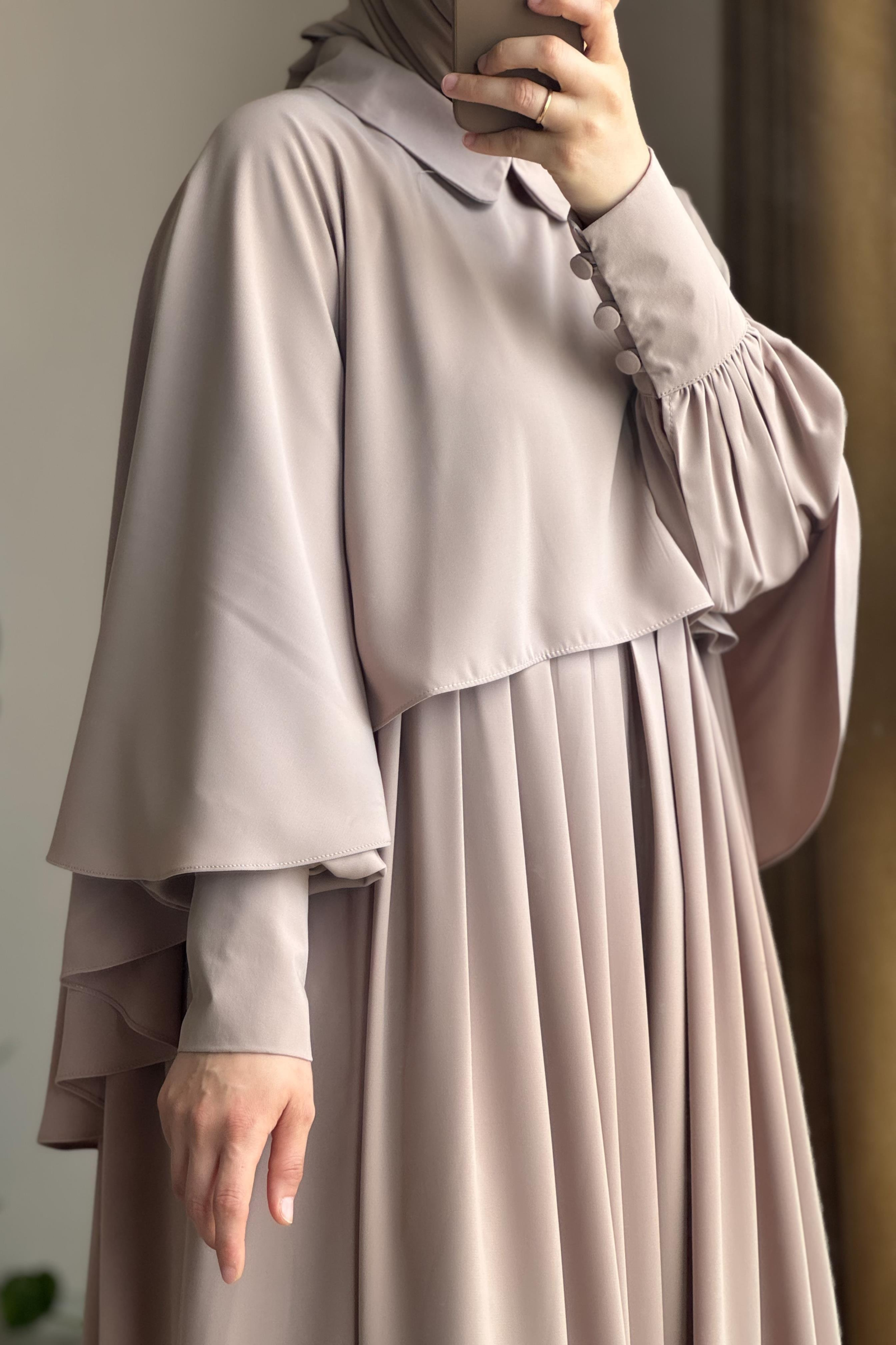 Turkish Cape Abaya in Beige 1