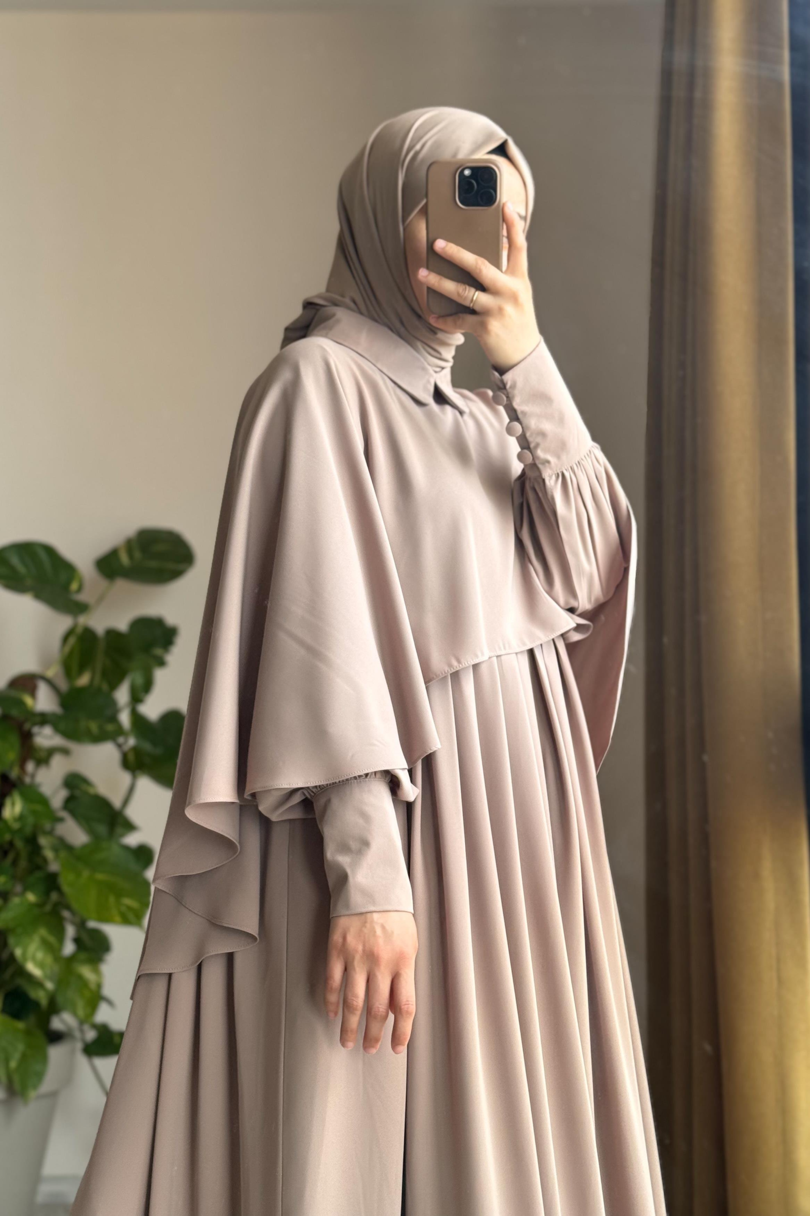 Turkish Cape Abaya in Beige 2