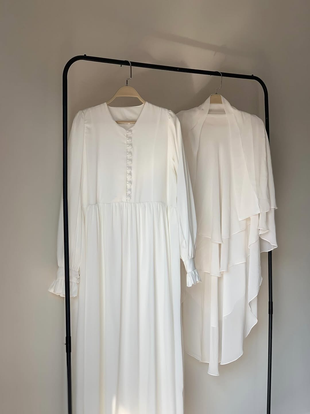 Zahra Flower Abaya with Three-Layer Khimar in White