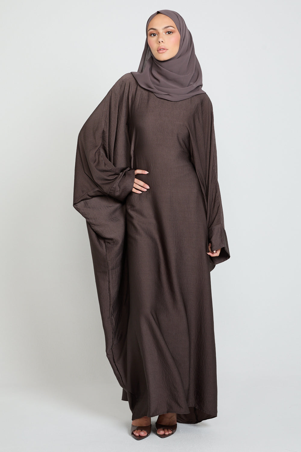 Classic Lustre Abaya in Smoky Coffee