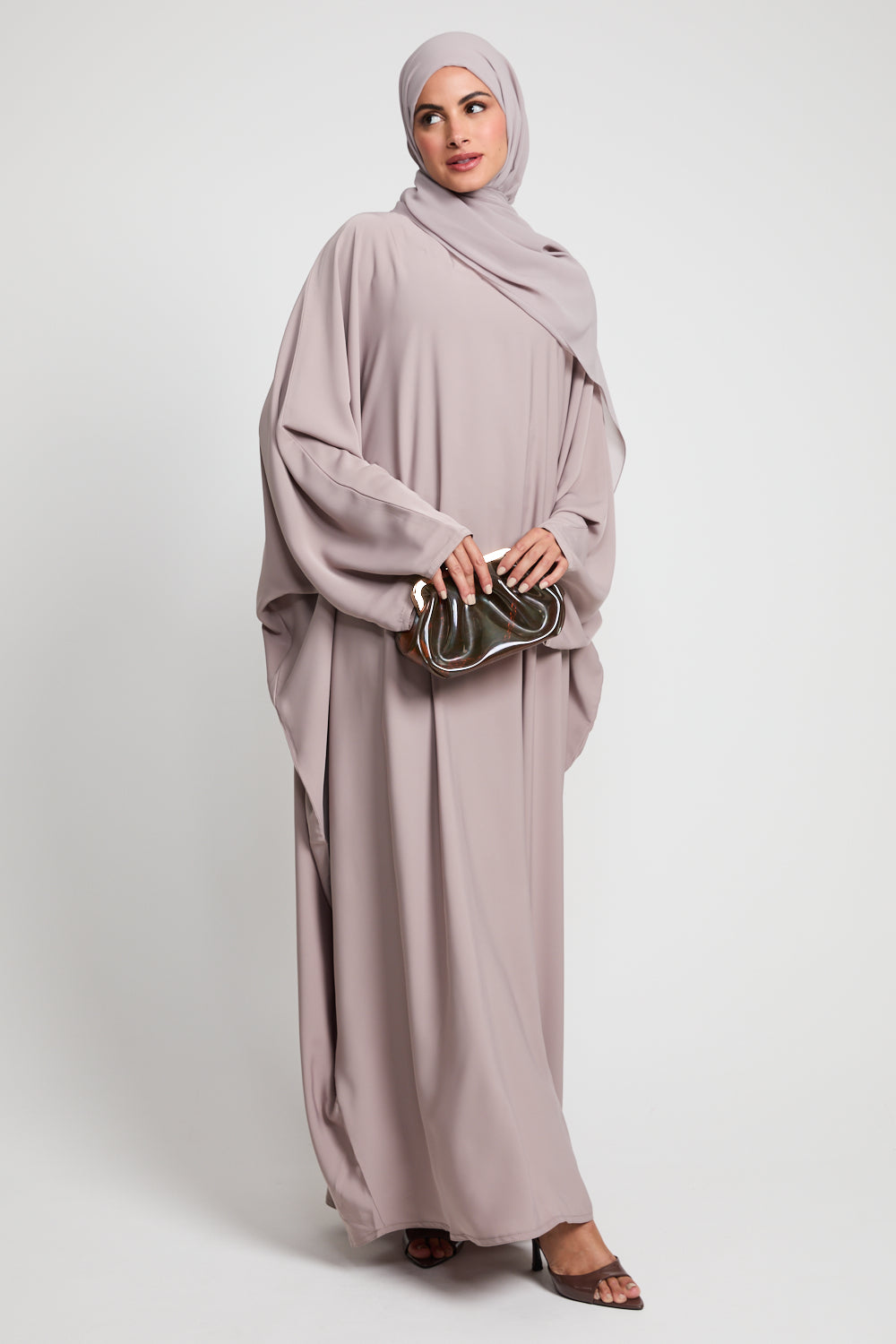 Premium Closed Farasha in Dusky Nude