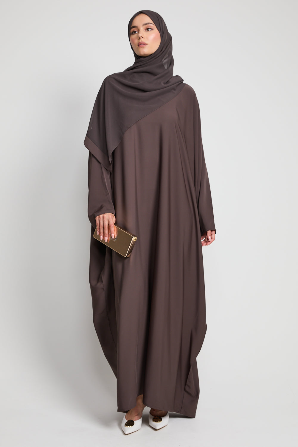 Premium Closed Farasha in Smoked Mocha