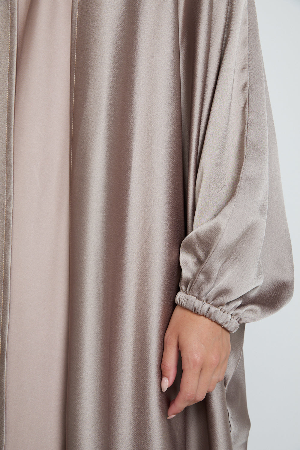 Premium-Royale-Kimono-Abaya-in-Cocoa-Bronze-8