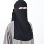 The No Pinch Niqab in Black 1