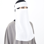 The No Pinch Niqab in White 2