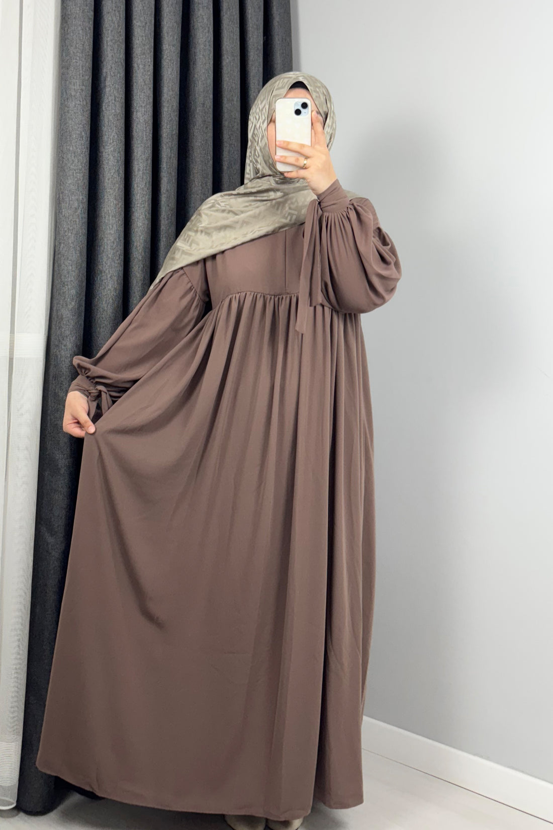 The Alya Abaya with Tied Sleeves: Mink